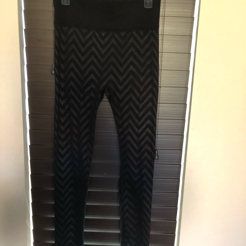 Tights - Picture 2 of 3